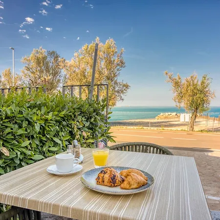 Sunrise Beachfront Ii Πόρετς